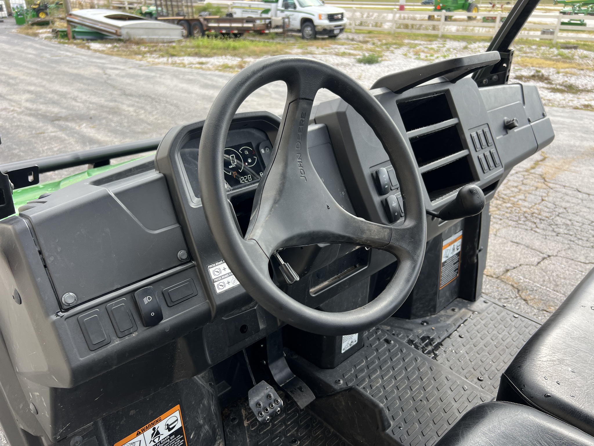  2023 John Deere XUV 835M at Heritage Tractor in Rogersville, MO