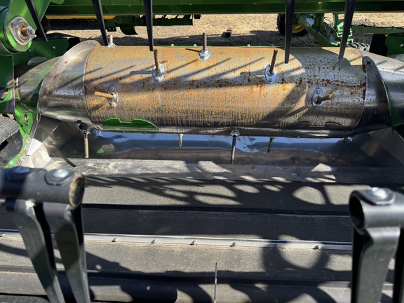 Used 2023 John Deere HD45R Combine Platforms at Horizon Ag & Turf in Warburg, AB - Photo6