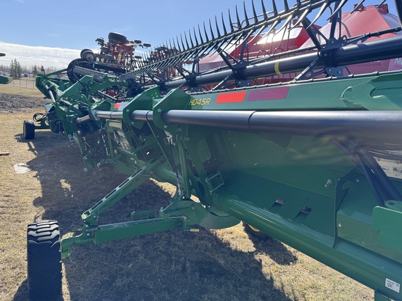 Used 2023 John Deere HD45R Combine Platforms at Horizon Ag & Turf in Warburg, AB - Photo9