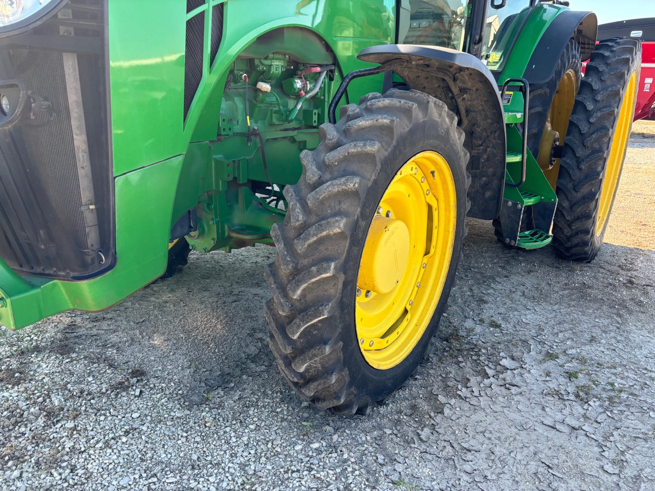  2013 John Deere 8260R at Heritage Tractor in Streator, IL