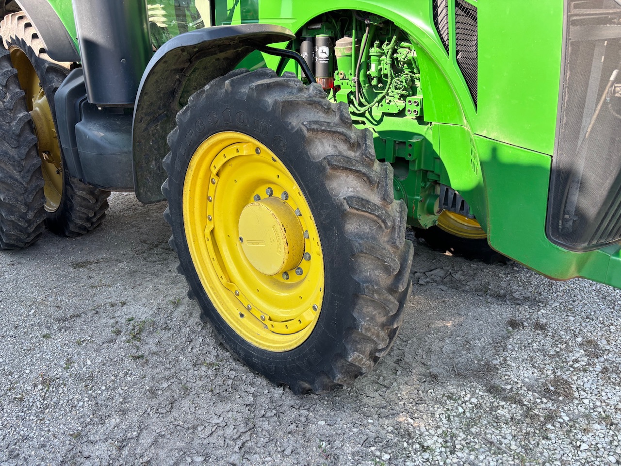  2013 John Deere 8260R at Heritage Tractor in Streator, IL