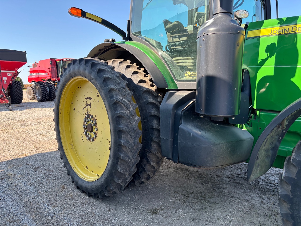  2013 John Deere 8260R at Heritage Tractor in Streator, IL