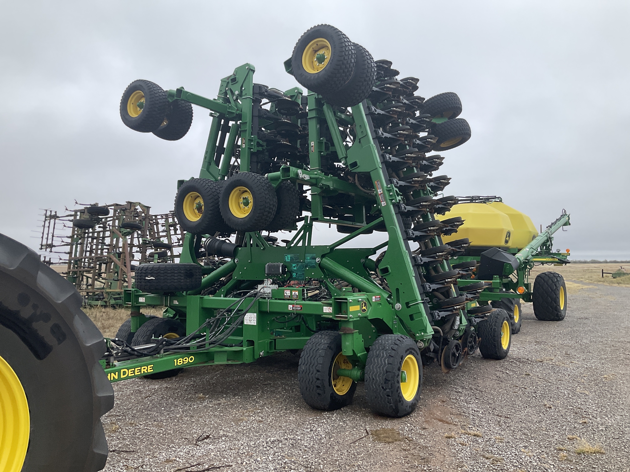 2021 John Deere 1890 Image 1