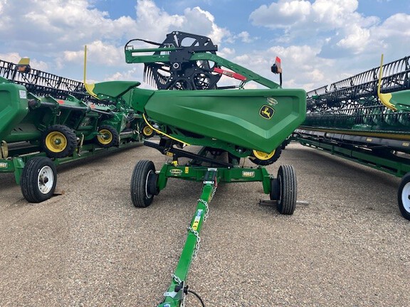 Used 2024 John Deere HD45R Combine Platforms at Horizon Ag & Turf in Lloydminster, AB - Photo2