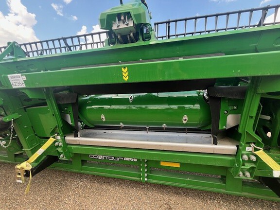 Used 2024 John Deere HD45R Combine Platforms at Horizon Ag & Turf in Lloydminster, AB - Photo13