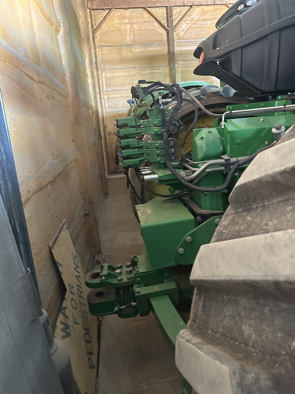 2014 John Deere 9560RT Image 4