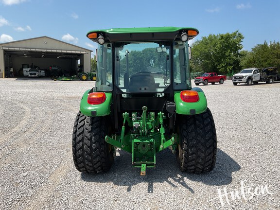 Photo of 2014 John Deere 5065E