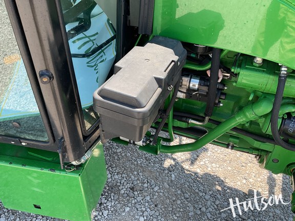 Photo of 2014 John Deere 5065E