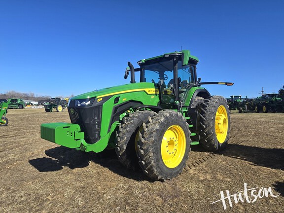 Photo of 2024 John Deere 8R 250
