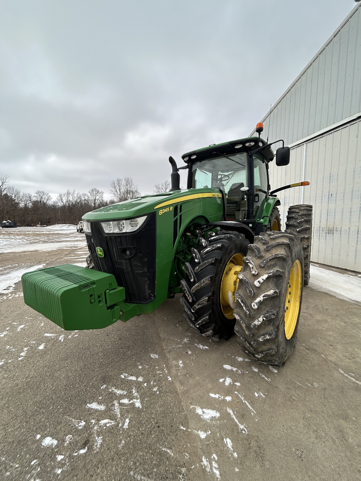 2015 John Deere 8345R Image 12