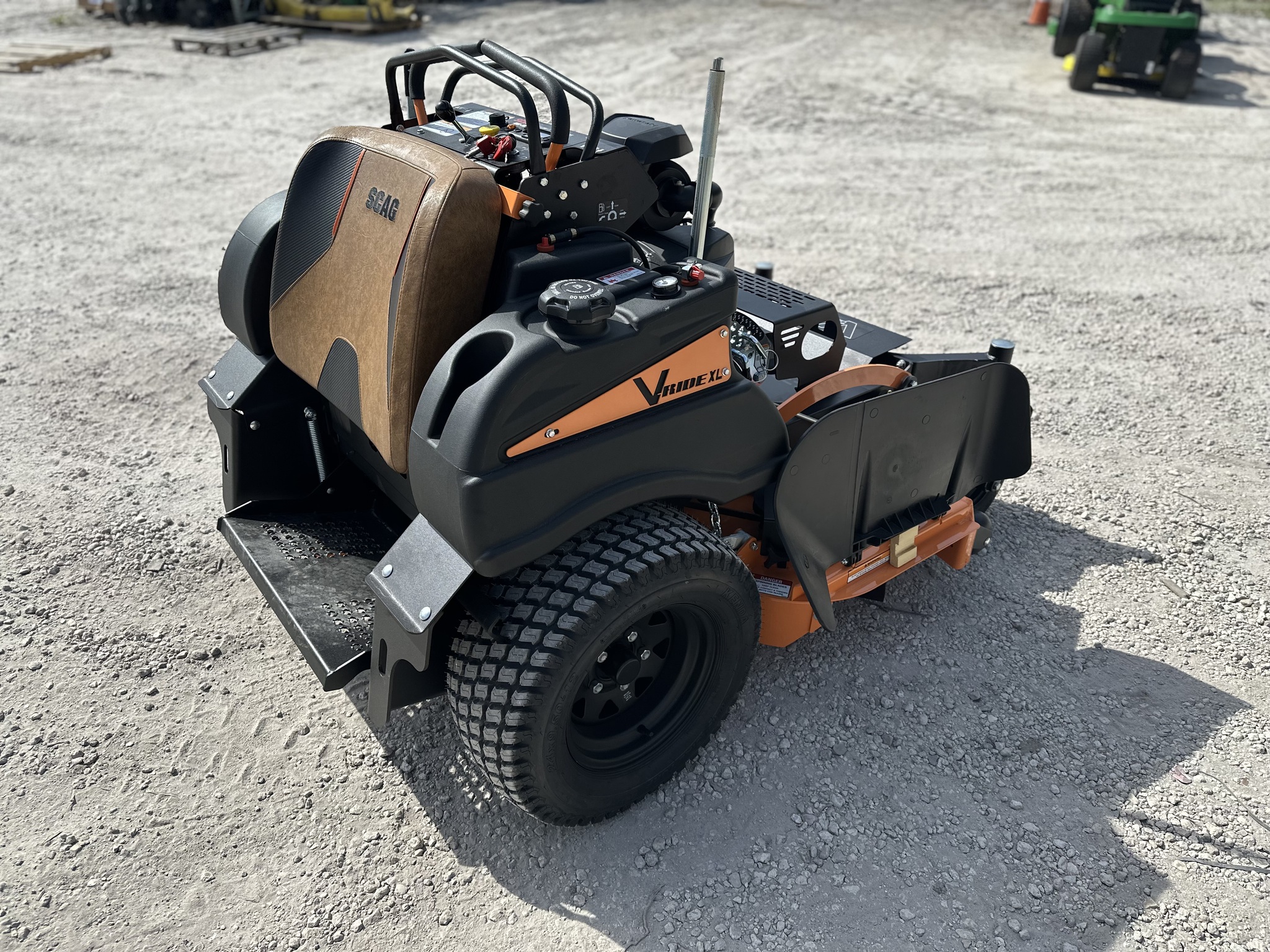 2025 Scag SVRXLII52V-38FXEFI Image 5