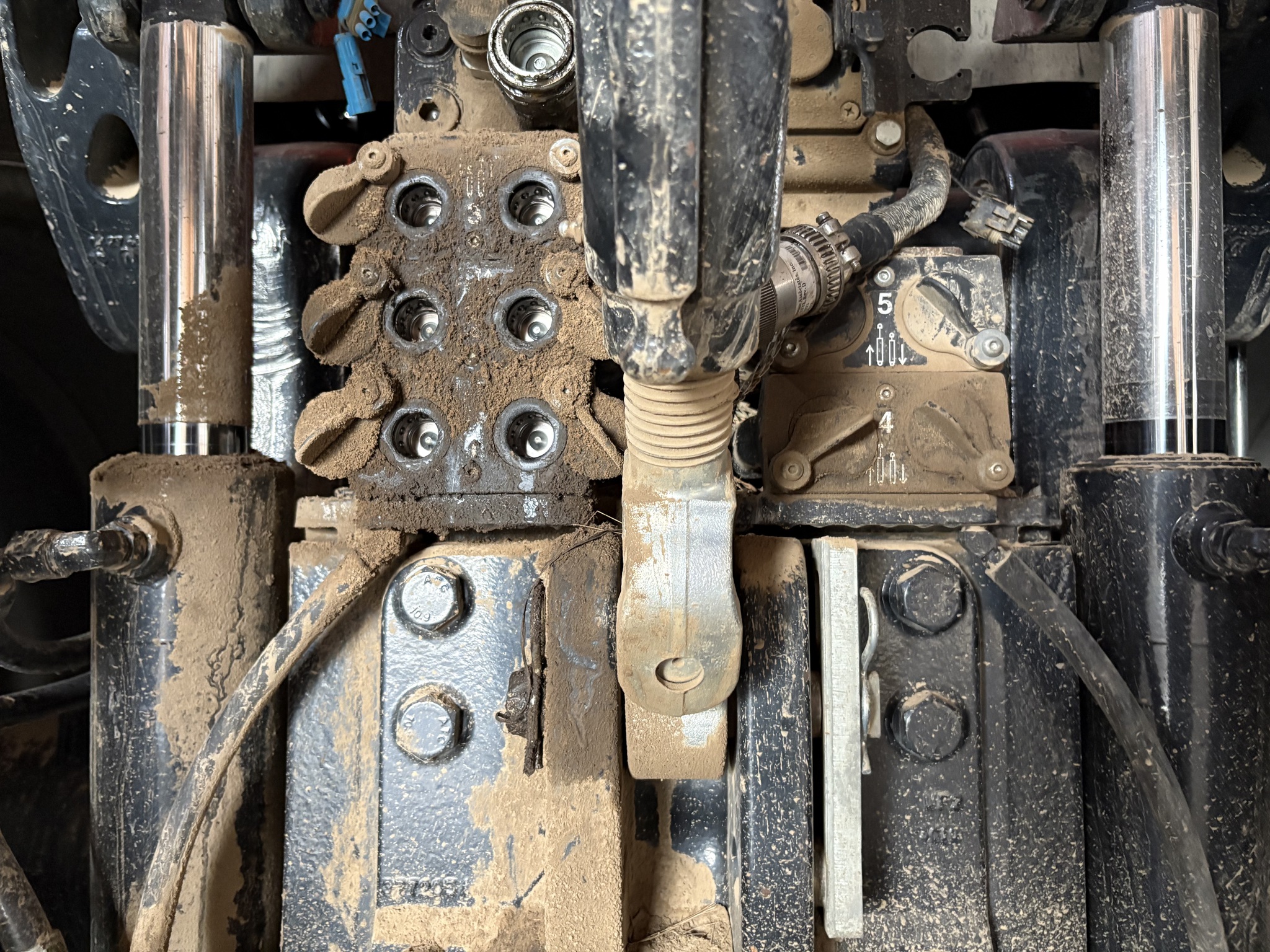 2014 Case IH Magnum 290 Image 6