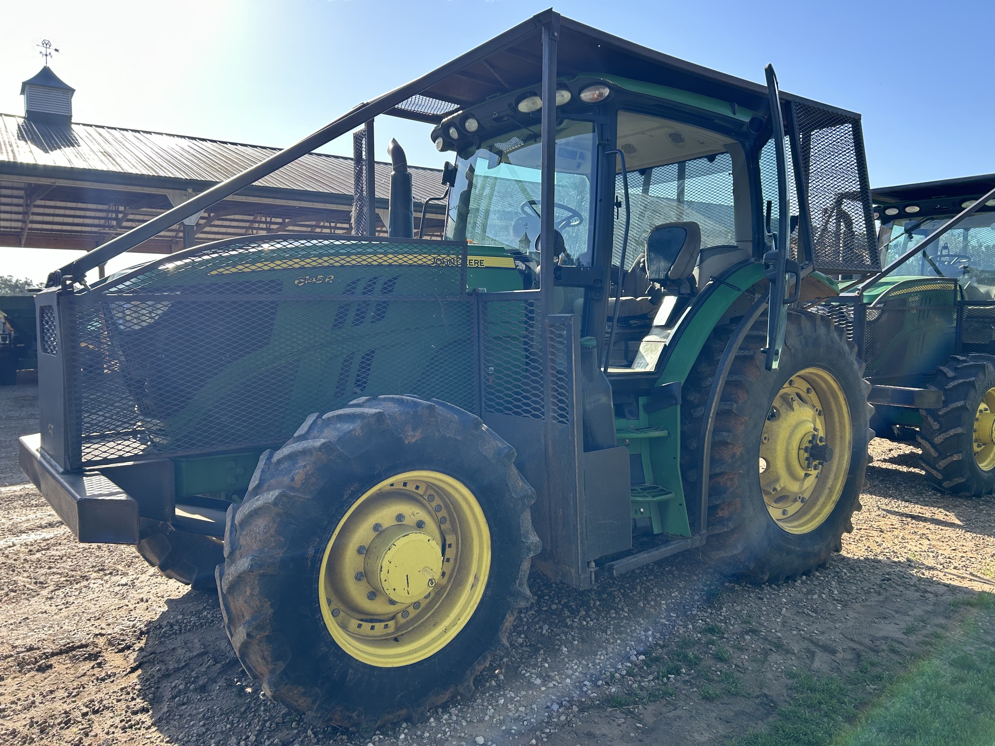 2018 John Deere 6145R Image 3