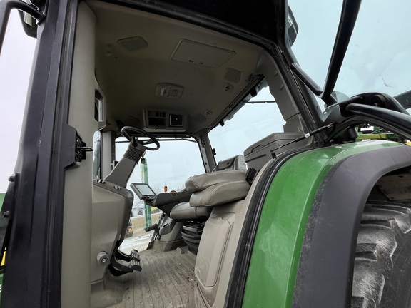 2020 John Deere 8R 370 - Photo35