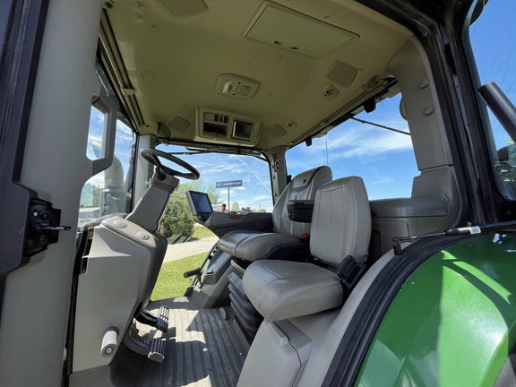 2020 John Deere 8R 370 - Photo36