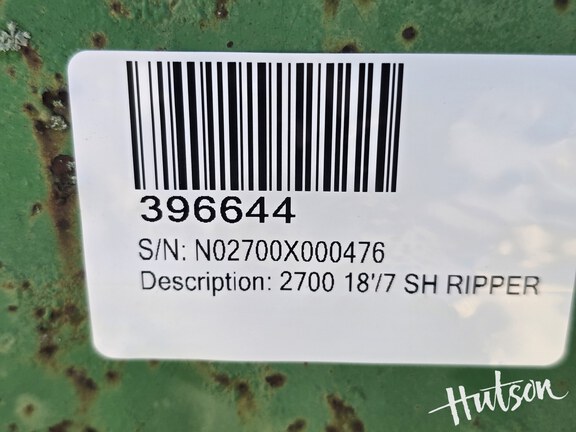 Photo of 2001 John Deere 2700