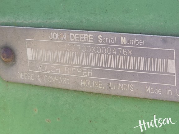 Photo of 2001 John Deere 2700