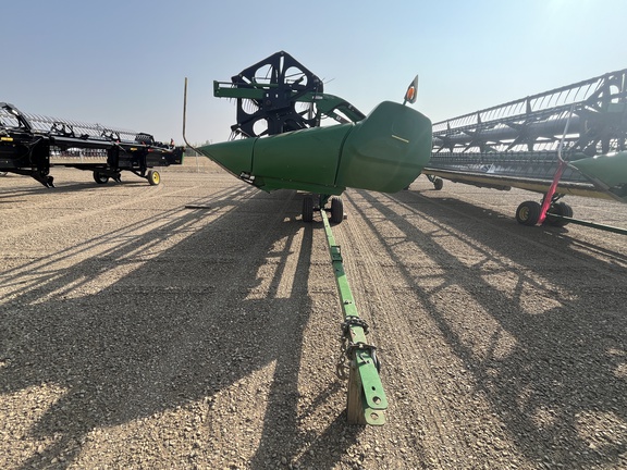 Used 2010 John Deere 640D Combine Platforms at Horizon Ag & Turf in Lloydminster, AB - Photo2