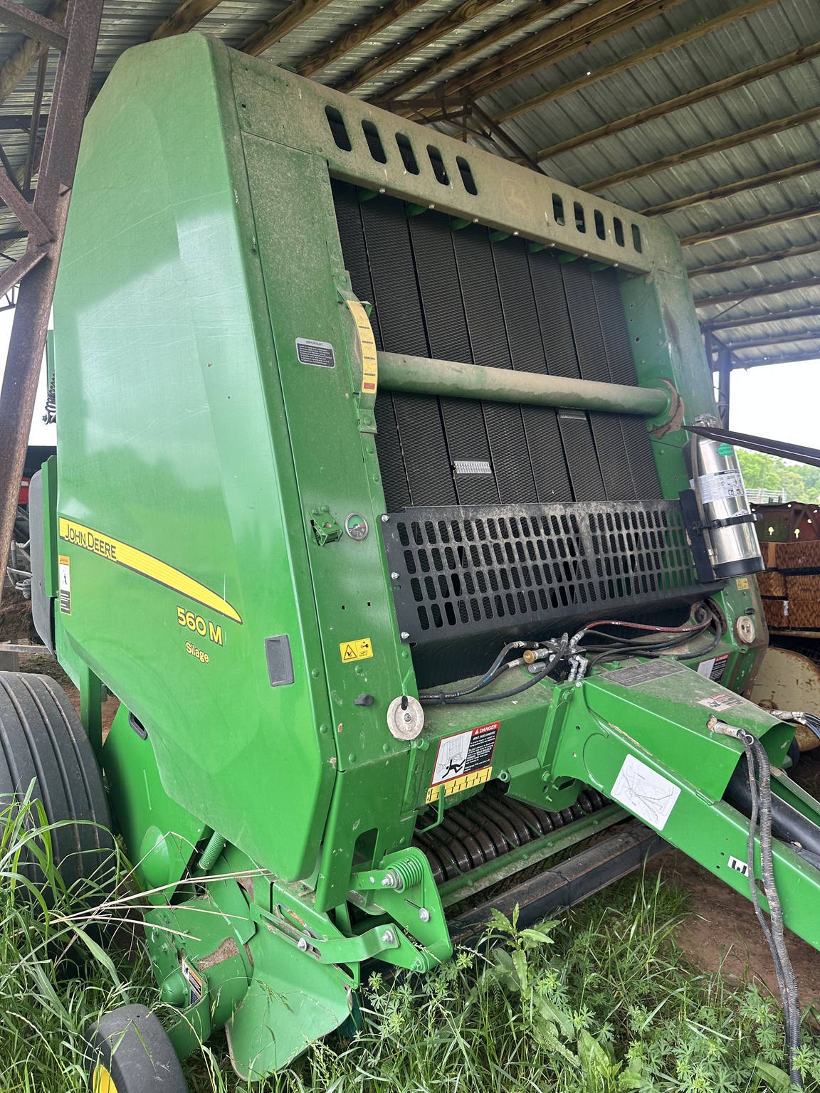 2019 John Deere 560M Image 4