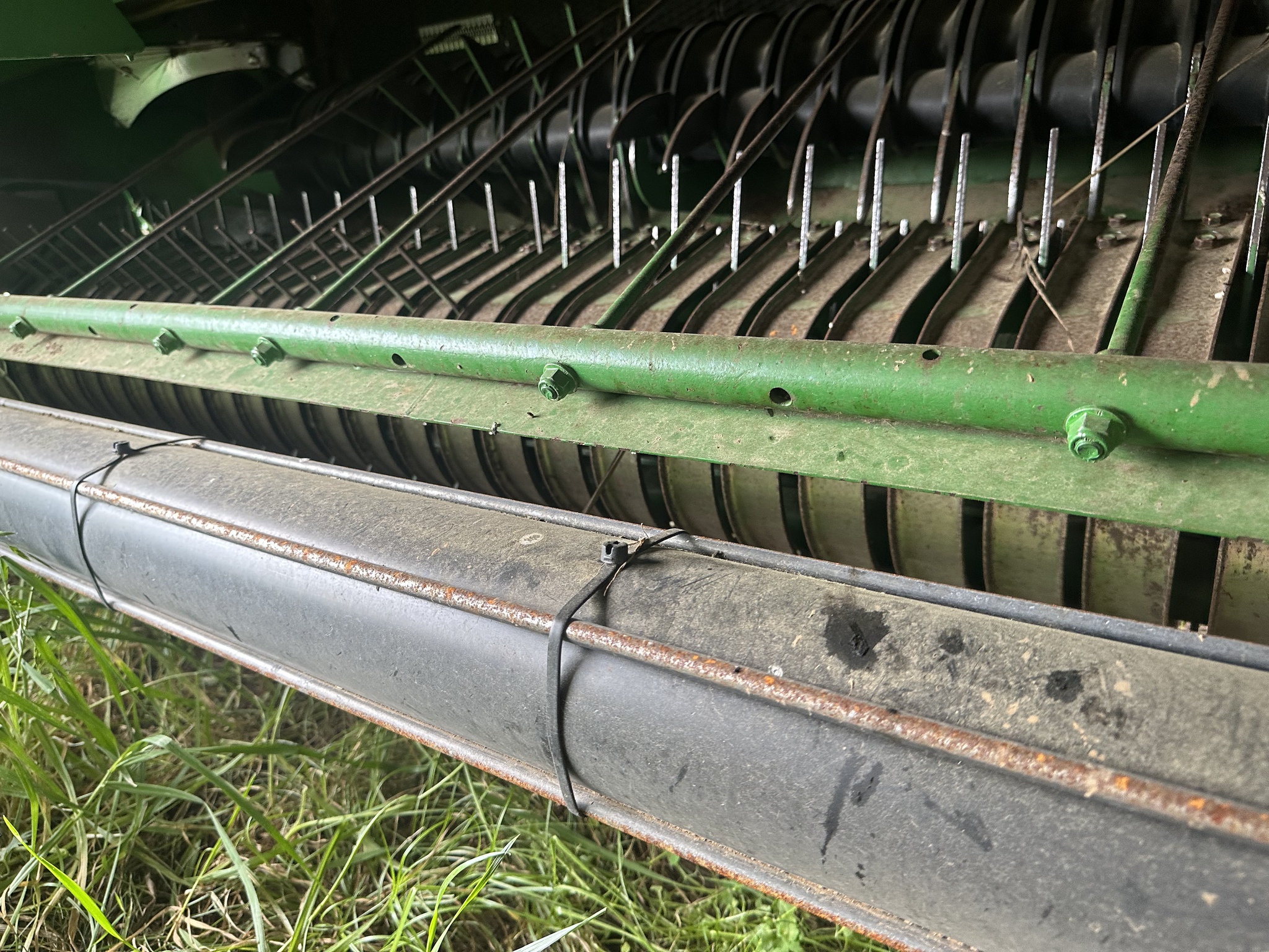 2019 John Deere 560M Image 21