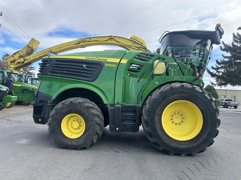 2021 John Deere 9900 Image 4