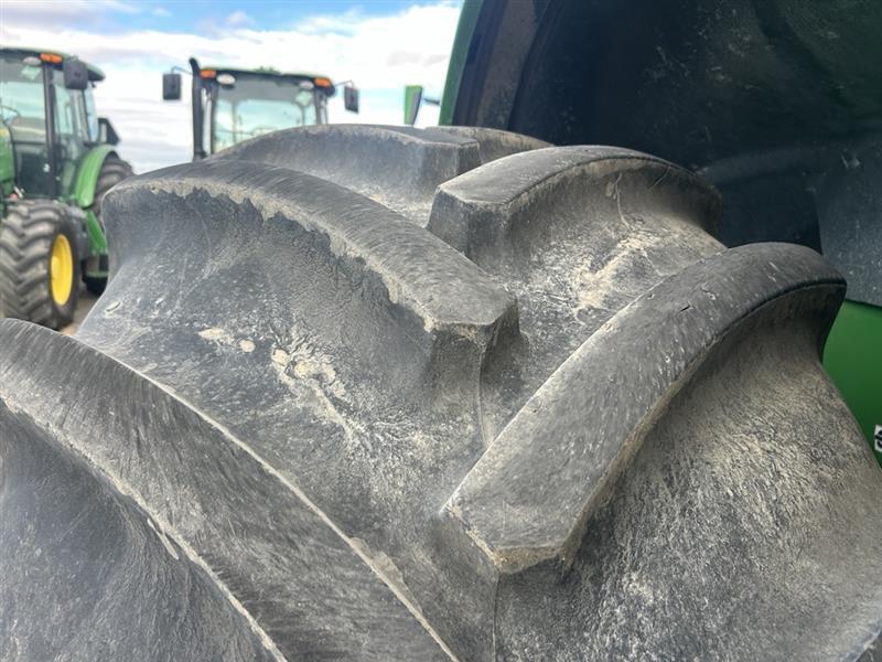 2021 John Deere 9900 Image 16