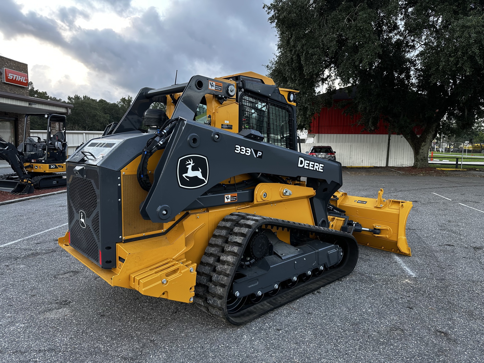 2025 John Deere 333 P Image 3