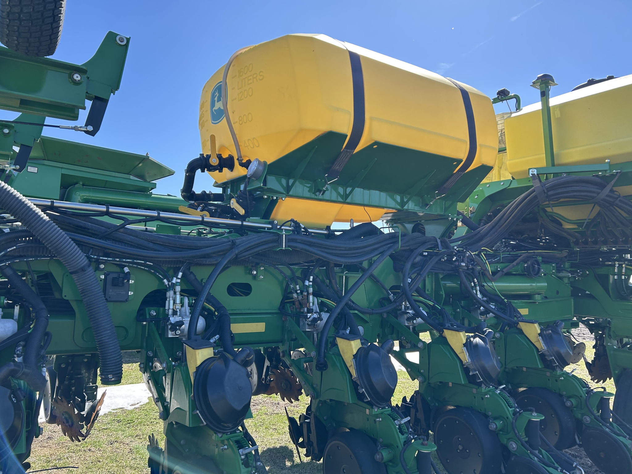  2022 John Deere 1775NT at Heritage Tractor in Aledo, IL
