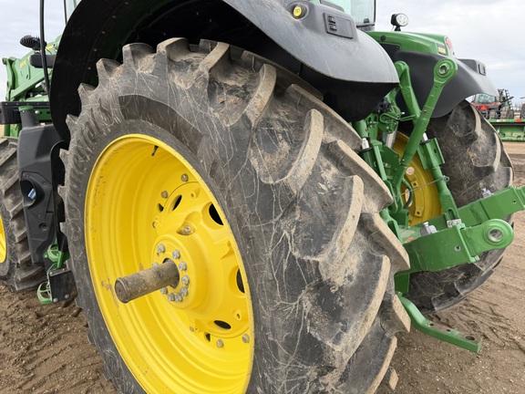 2025 John Deere 6R 175 - Photo16