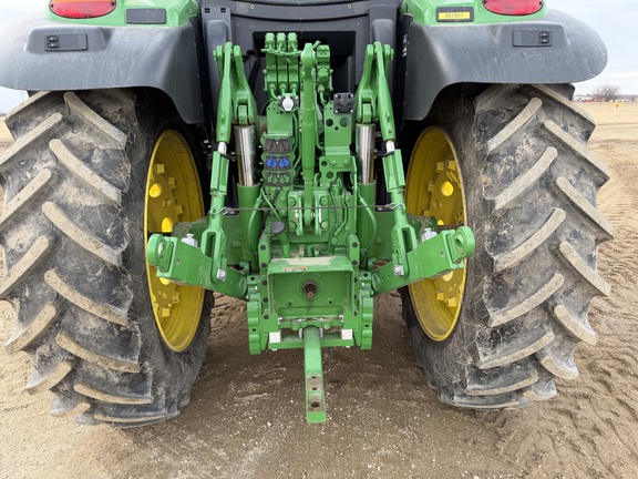 2025 John Deere 6R 175 - Photo26