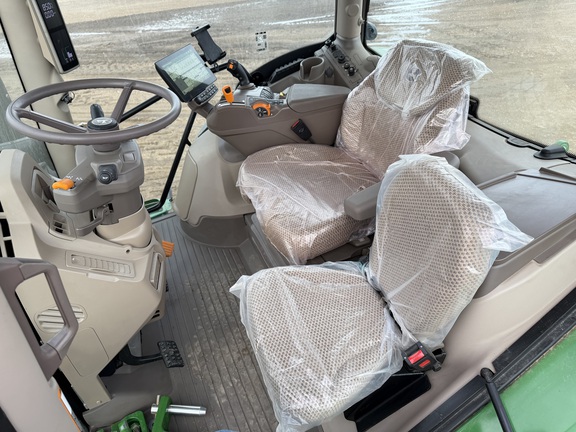 2025 John Deere 6R 175 - Photo31