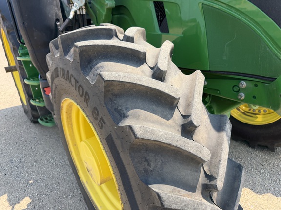 2025 John Deere 6R 175 - Photo12