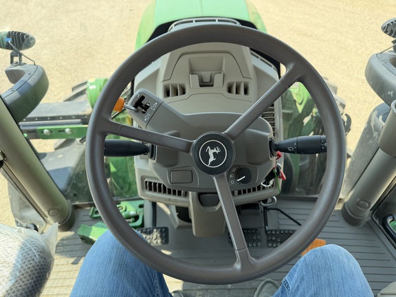 2025 John Deere 6R 175 - Photo26