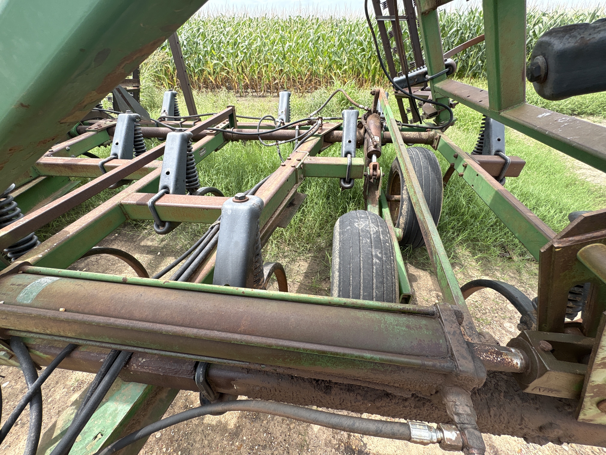 1996 John Deere 610 Image 15