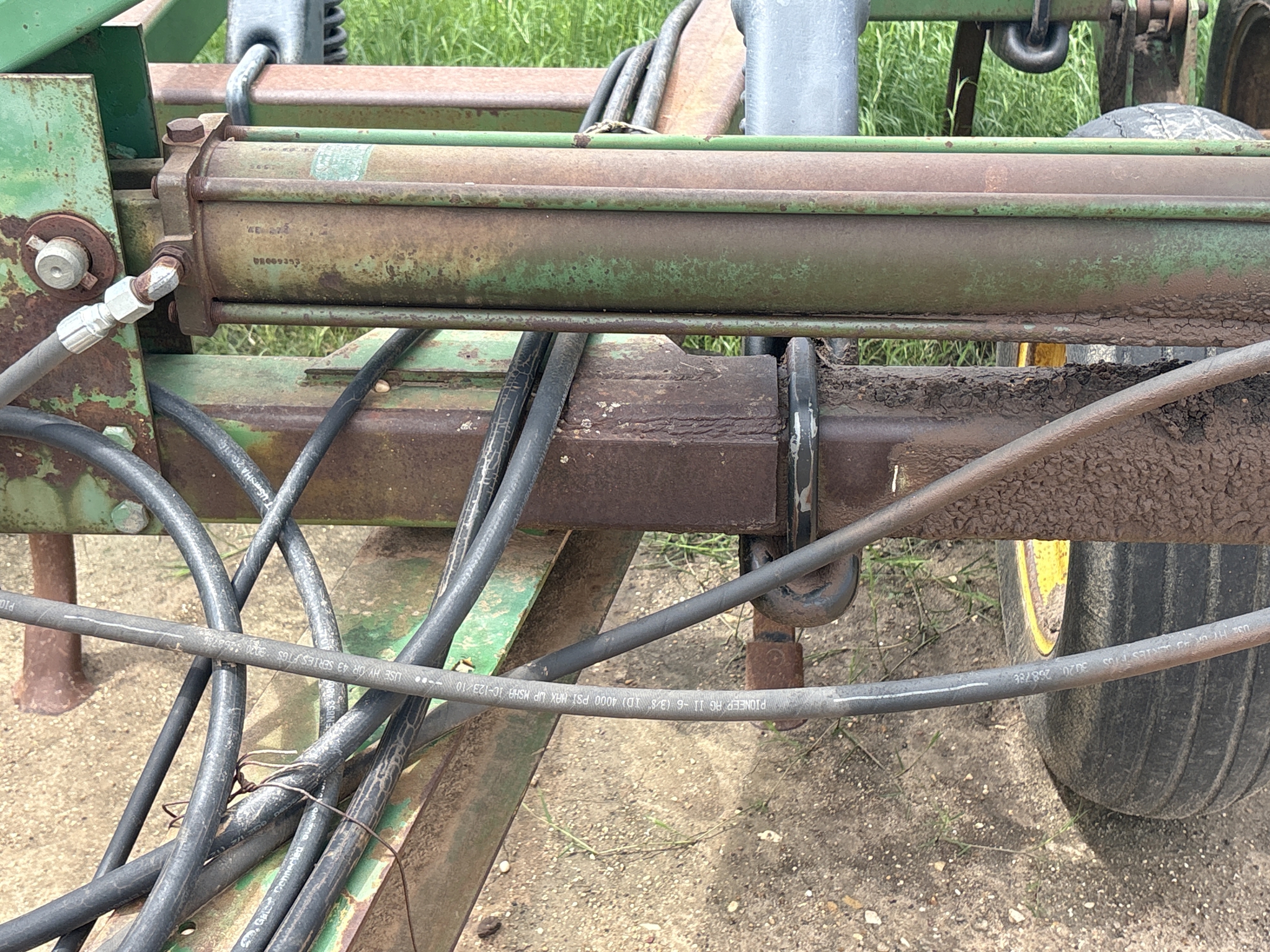 1996 John Deere 610 Image 17