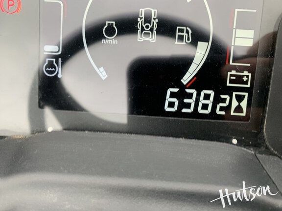 Photo of 2019 John Deere X758