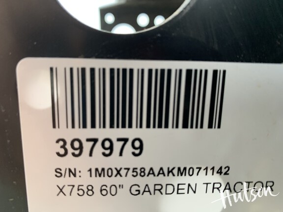 Photo of 2019 John Deere X758