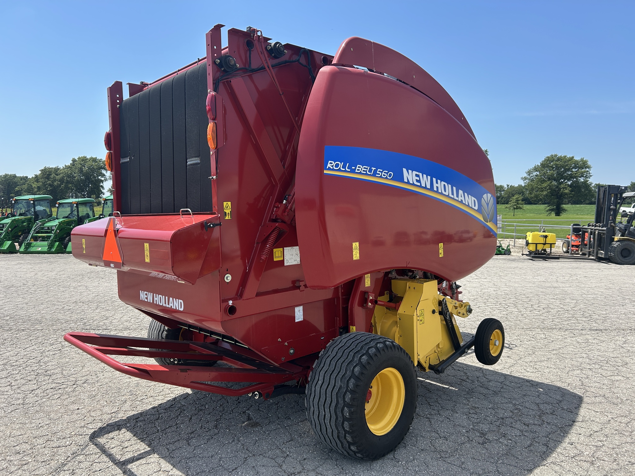  2019 New Holland Rollbelt 560 at Heritage Tractor in Baldwin City, KS