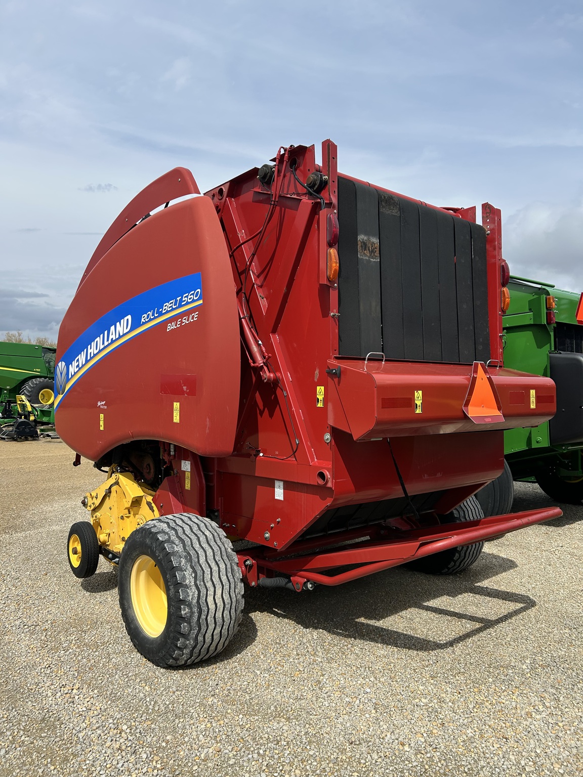  2016 New Holland Rollbelt 560 at Heritage Tractor in Dixon, IL