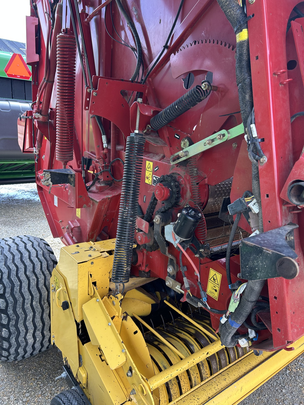  2016 New Holland Rollbelt 560 at Heritage Tractor in Dixon, IL