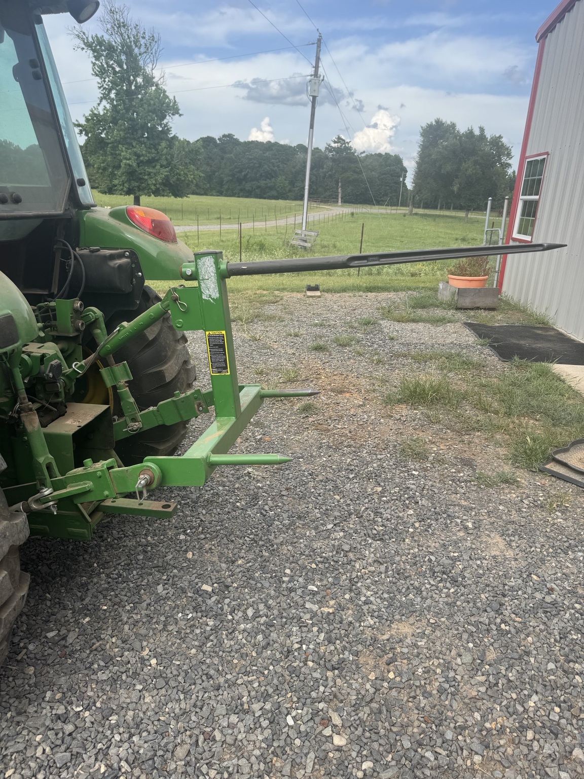 2021 John Deere 5075E Image 14