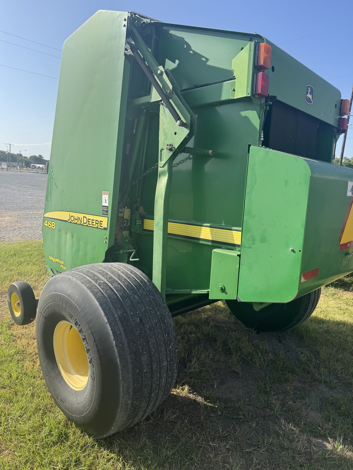 2012 John Deere 468 Image 8