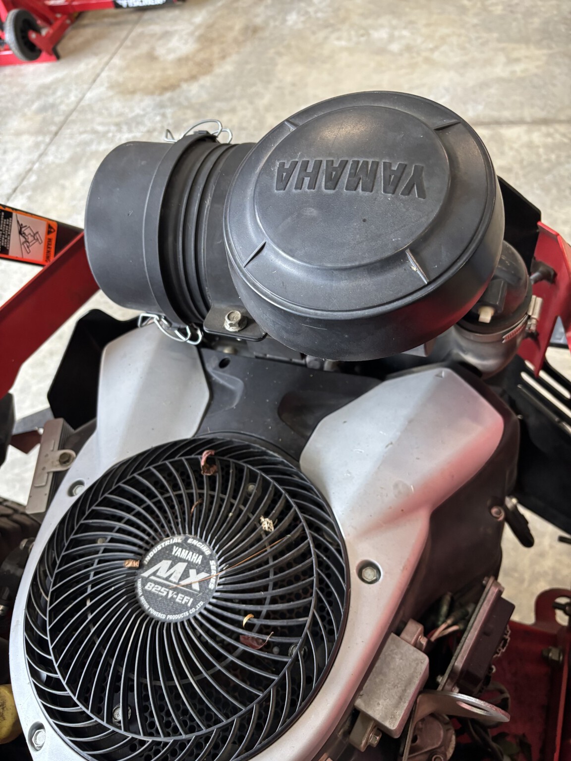 2019 Gravely Pro-Turn 472 Image 5