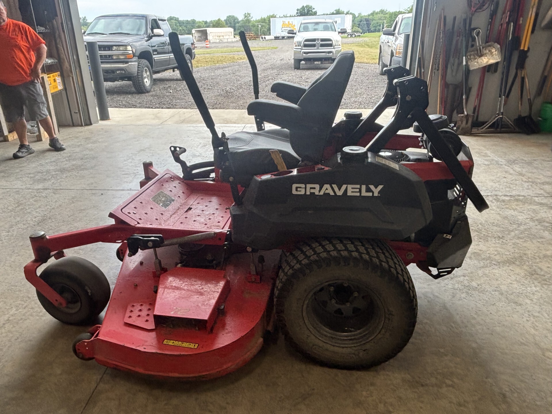 2019 Gravely Pro-Turn 472 Image 3
