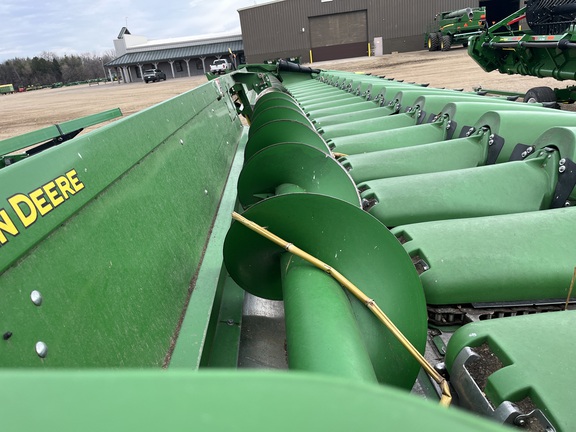 2024 John Deere C18R - Photo8