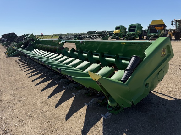 2024 John Deere C18R - Photo6
