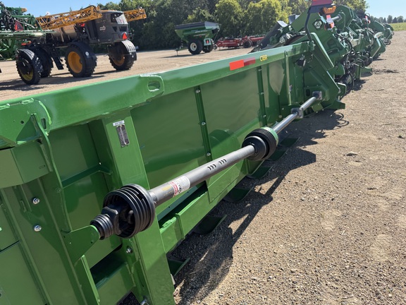 2024 John Deere C18R - Photo17