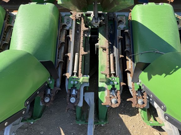 2024 John Deere C18R - Photo34