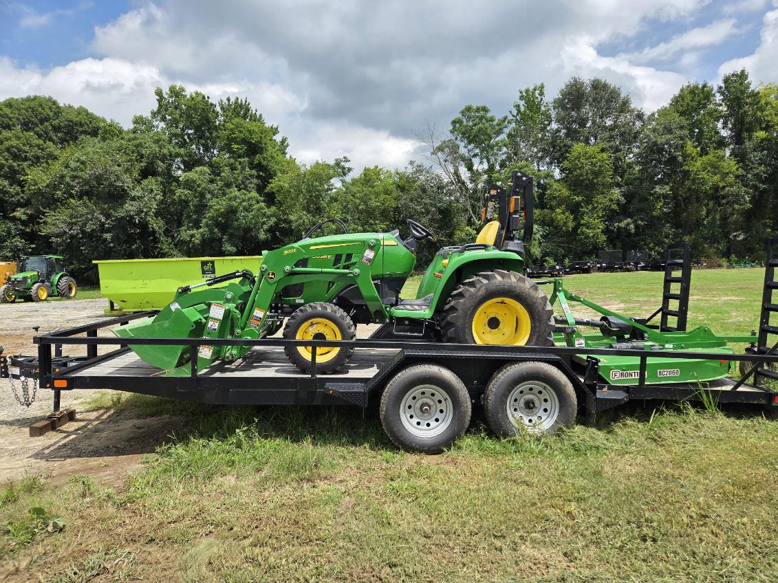 2024 John Deere 3038E Image 6
