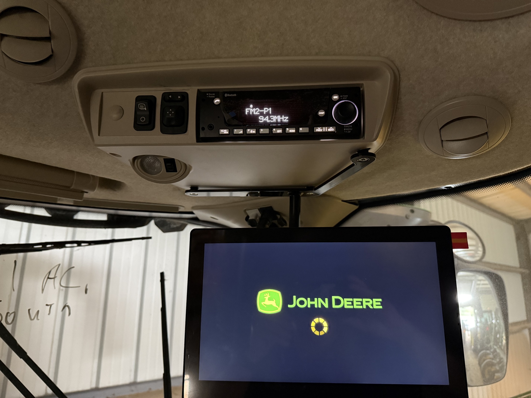 2024 John Deere S780 Image 34